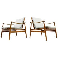 Pair of Finn Juhl Spade Lounge Chairs, FD 133, Teak, Denmark