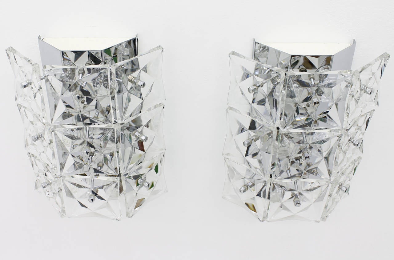 German Pair of Large Crystal Glass Wall Sconces by Kinkeldey, circa 1960s For Sale