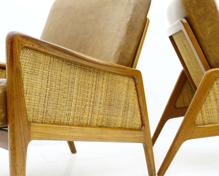 Scandinavian Modern A pair Early Lounge Chairs by Peter Hvidt & Orla Molgaard Nielsen, FD 151