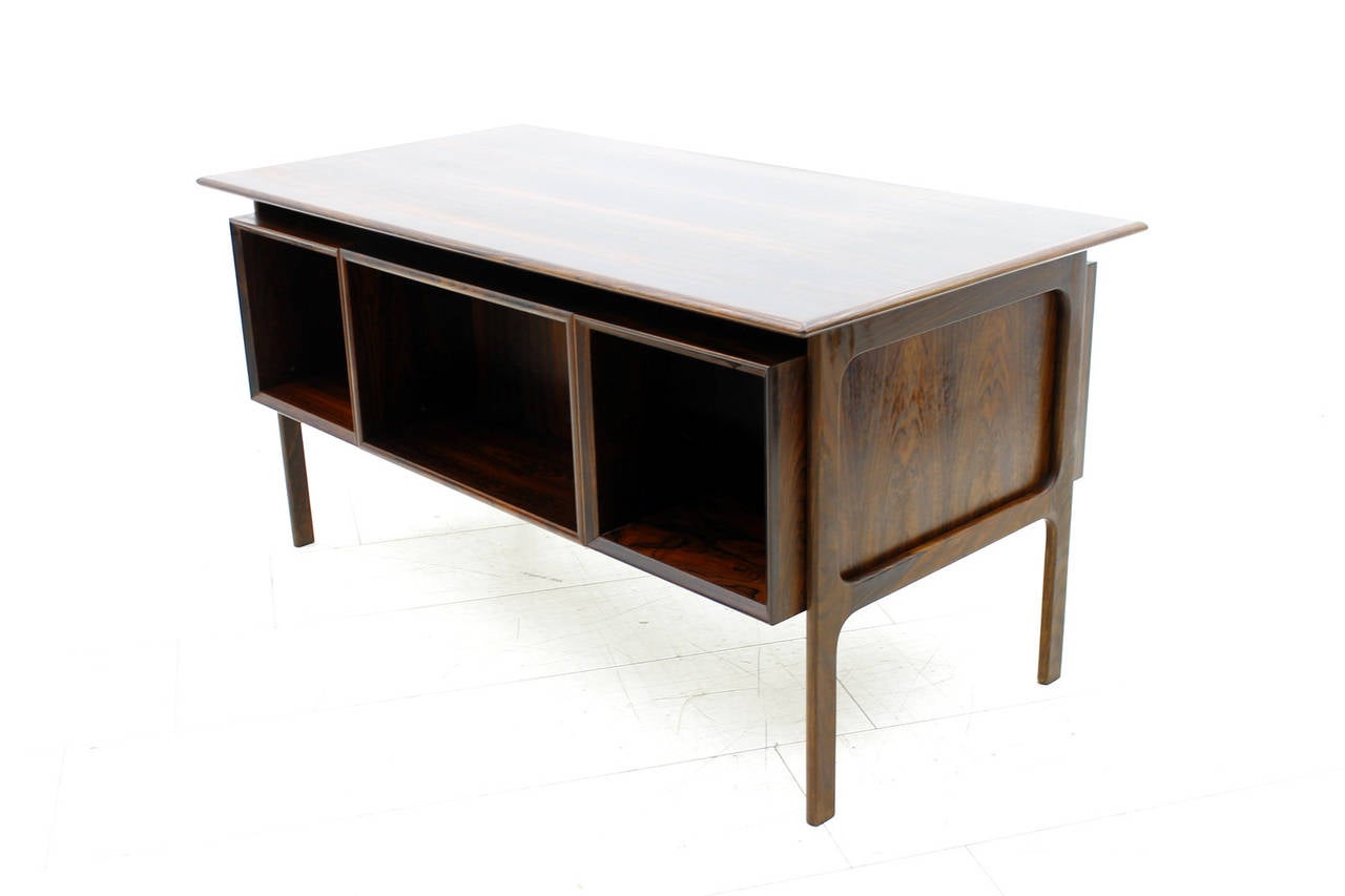 Rosewood Desk by Arne Vodder, Denmark 1960s In Good Condition In Frankfurt / Dreieich, DE