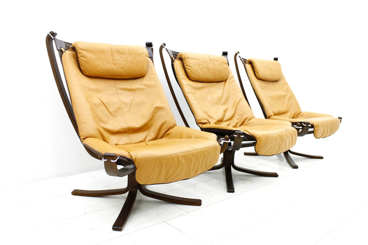 Late 20th Century Set of Three Falcon High Back Lounge Chairs by Sigurd Resell, Norway 1971