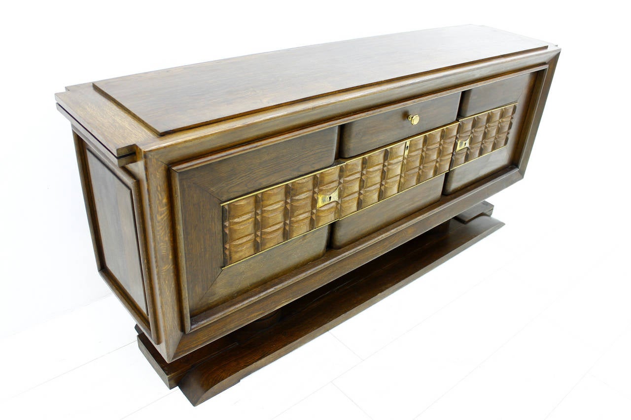 Brutalist Credenza or Sideboard by Charles Dudouyt, France, circa 1940s.

Good original condition.

Worldwide shipping.