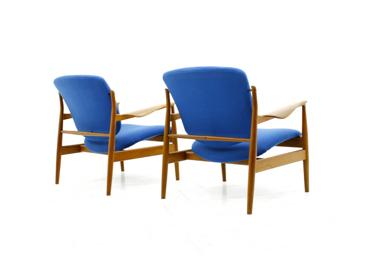 Pair of Finn Juhl Lounge Chairs FD 136, Teak, Denmark, 1956 In Excellent Condition In Frankfurt / Dreieich, DE