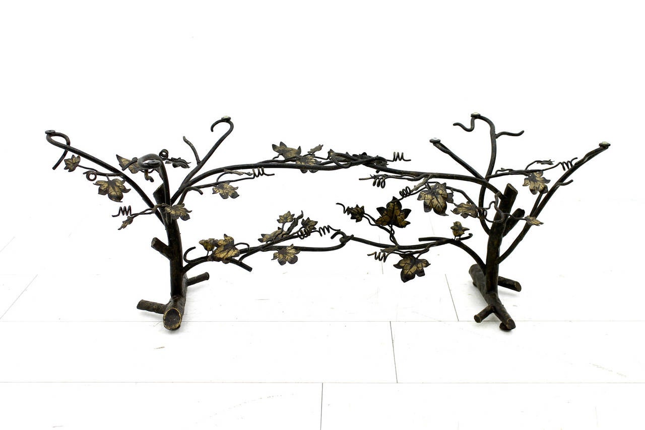 Beautiful Sofa Table, Metal & Glass, Tree and Birds, in Style of Giacometti, France ca. 1970`s.

Worldwide shipping.