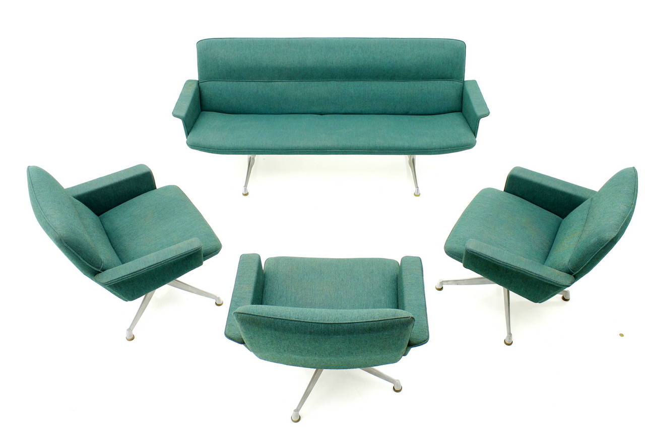 Seating Group with Sofa and Three Lounge Chairs, France, circa 1960s In Good Condition For Sale In Frankfurt / Dreieich, DE