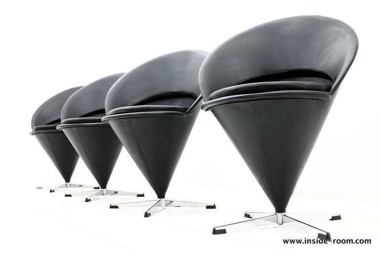 Danish Set of Four Black Leather Cone Chairs by Verner Panton, Denmark, 1958 For Sale