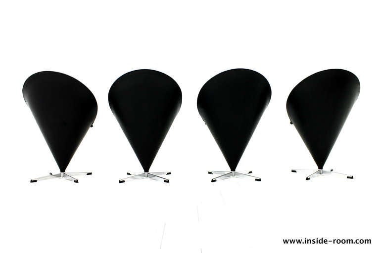 Mid-20th Century Set of Four Black Leather Cone Chairs by Verner Panton, Denmark, 1958 For Sale
