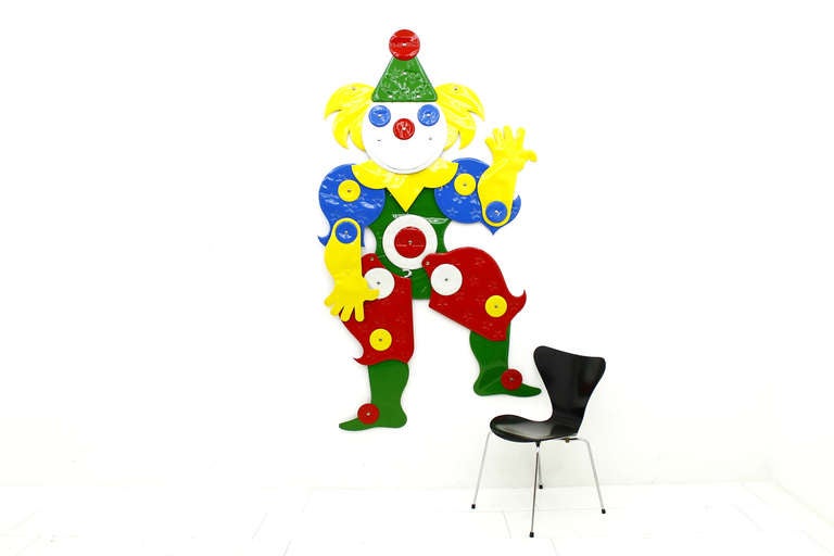 For the Softline Promotion designed in 1971 from the Graphic Designer Guenther Kieser for Zapf Design (Otto Zapf). Only a few pieces are produced. This clown is probably the last one.

Marked with G. Kieser and Zapf Design. Also with with 