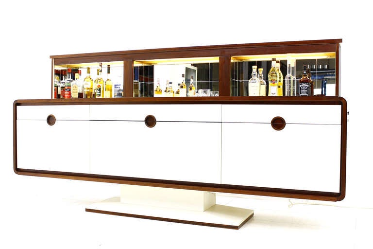 Unknown A rare Rosewood Sideboard with Electric Bar like 007