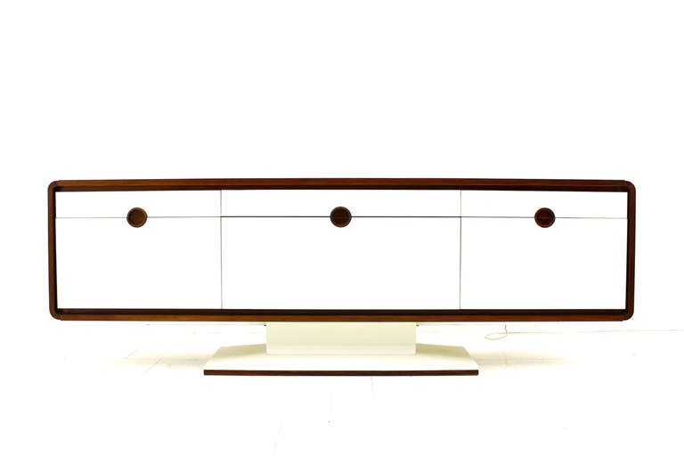 A rare Rosewood Sideboard with Electric Bar like 007 1