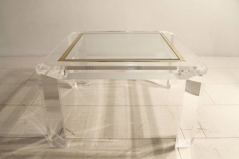 Lucite, Glass and Brass Coffee Table, ca. 1970´s In Excellent Condition In Frankfurt / Dreieich, DE