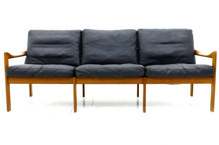 Scandinavian Modern Illum Wikkelso 3er Sofa, Teak & Leather, Denmark