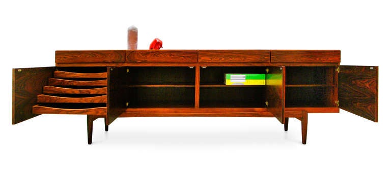 Mid-Century Modern Sideboard by Ib Kofod Larsen Modell FA-66 Credenza Rosewood