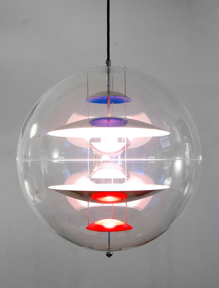 Lamp Chandelier by Verner Panton VP Globe In Good Condition In Berlin, DE