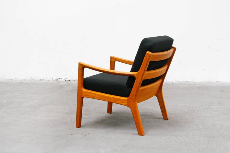 Easy Chair von Ole Wanscher für Peter Jeppesen, „Senator“, Teakholz 4