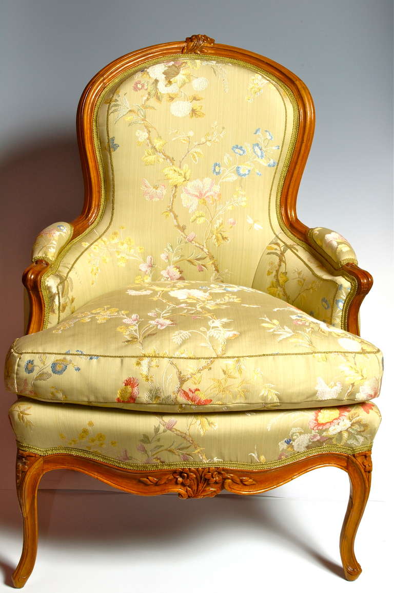 Elegant Bergére