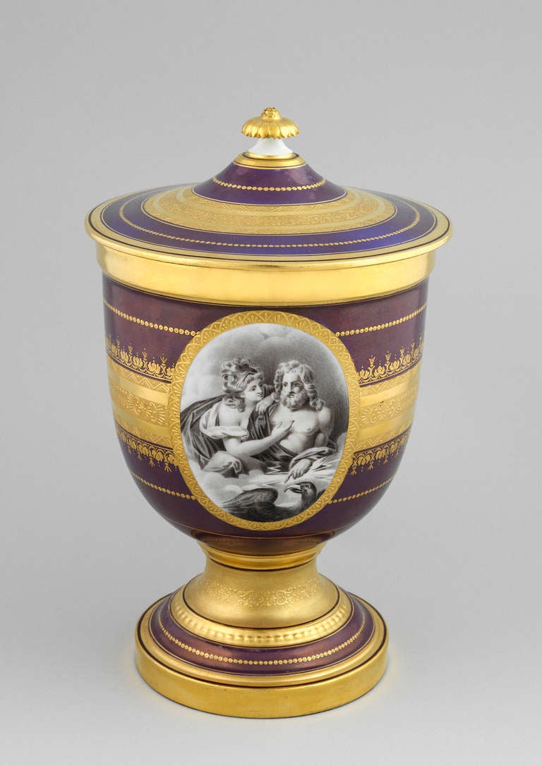 Decorative Vase with Lid