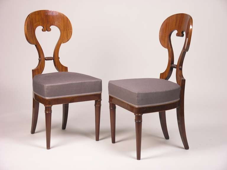 This pair of original Biedermeier chairs from Vienna represents the high quality of aesthetic furniture in this period when Vienna was an important artistic center.
Lit.: Biedermeier. Die Entdeckung der Einfachheit, Exhibition catalogue