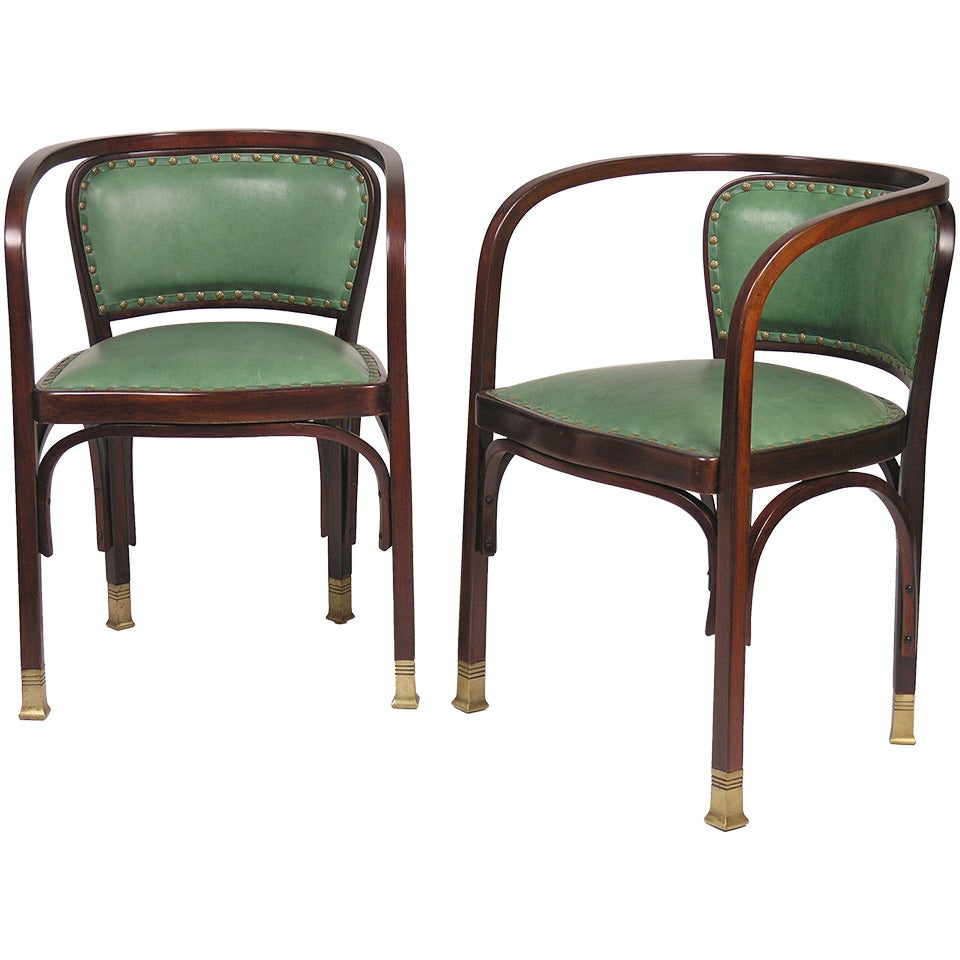 Pair of classic bentwood Armchair No. 715/F from Vienna c. 1900 For Sale