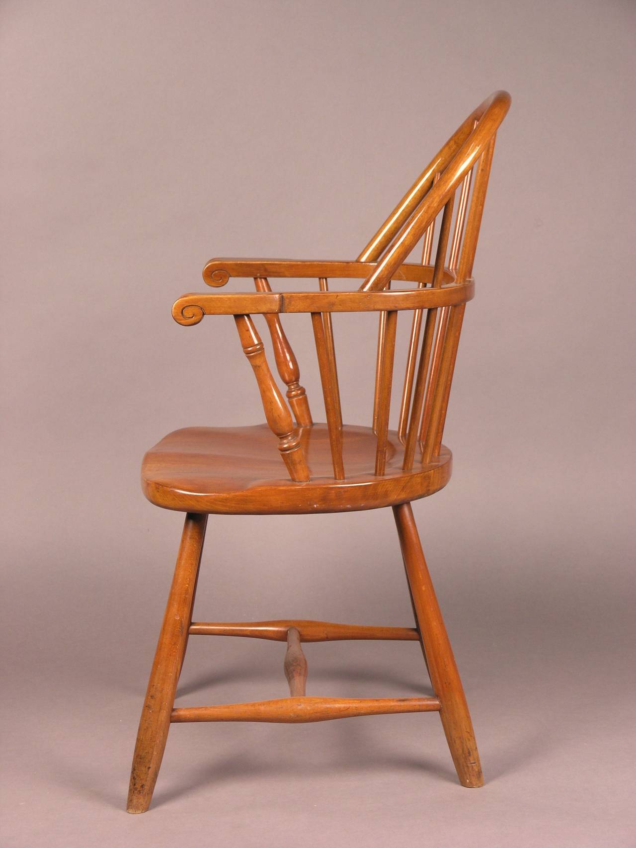 Beech Pair of Windsor Armchairs by Thonet For Sale