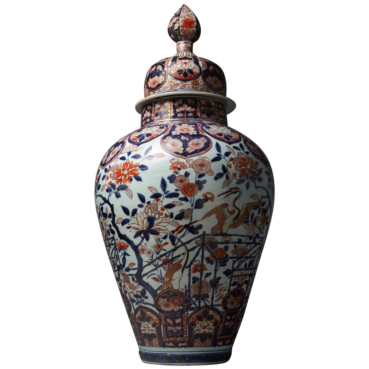 Monumental Imari Vase and Cover, Japan, Arita, Edo Period, Late 17th Century