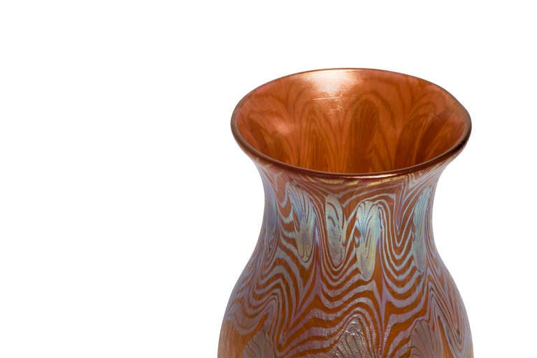 Loetz Vase Phen. Gre. 3/430 Metallrot, circa 1903 In Excellent Condition For Sale In Vienna, AT