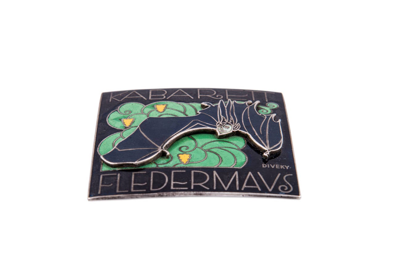 Das Kabarett Fledermaus war ein 1907 gegründeter Veranstaltungsort im 1. Wiener Gemeindebezirk. Es ist eines der wenigen Beispiele für das proklamierte Gesamtkunstwerk der Wiener Werkstätte. Daran beteiligt waren unter anderem Josef Hoffmann, Gustav