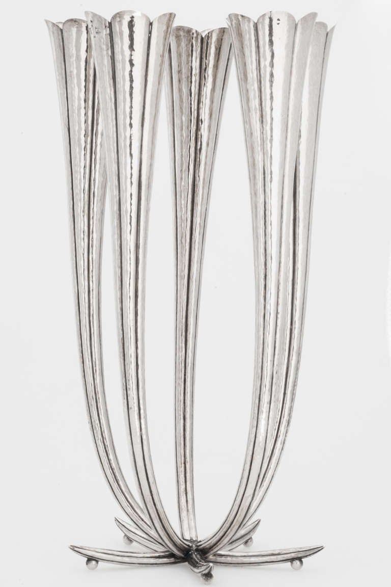 A candelabra of these proportions made from silver and after the year 1920 is a rarity even when it comes to pieces made by the Wiener Werkstätte. This slender, impressive design by Josef Hoffmann was also executed between 1928 and 1930 four times