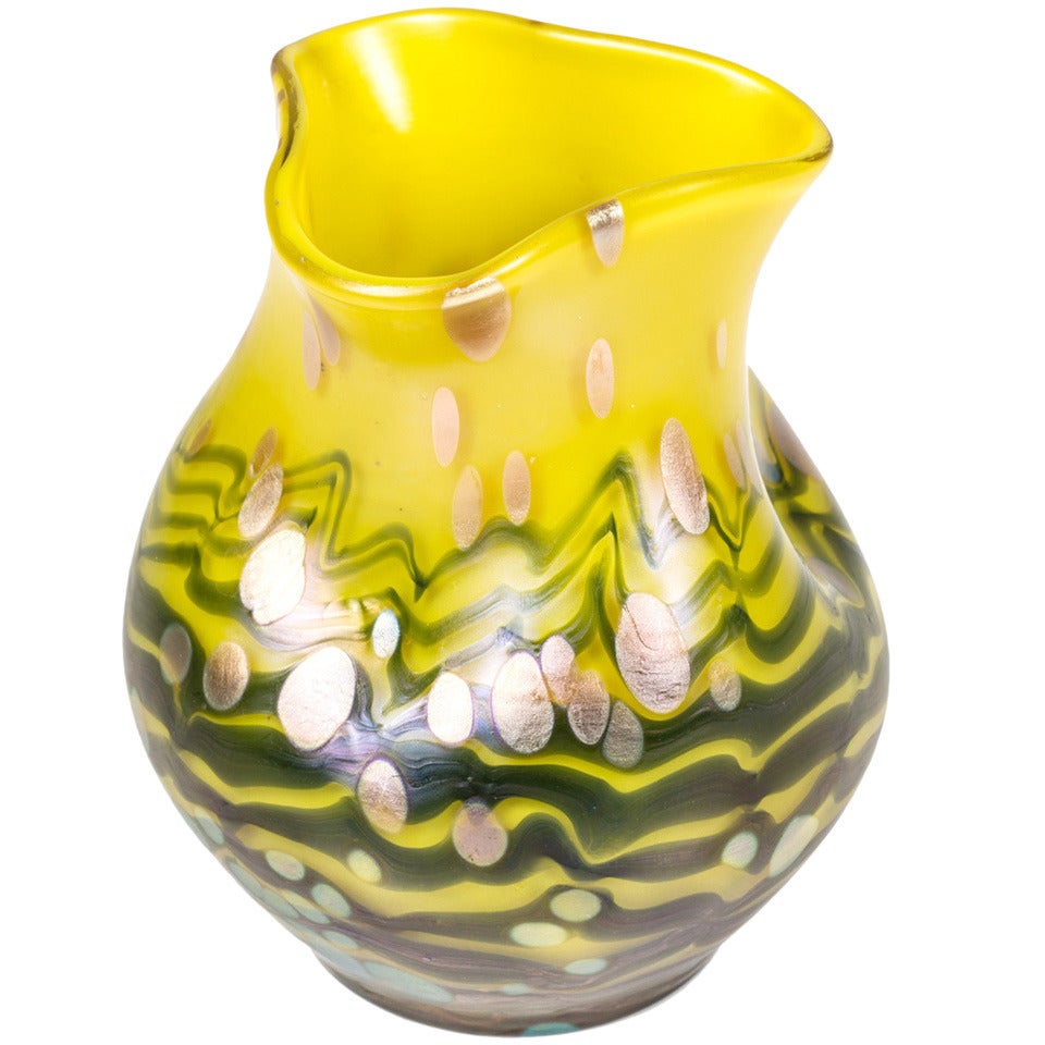 Loetz Vase "Cytisus" 1904 Yellow and Green Threads Highly Iridescent