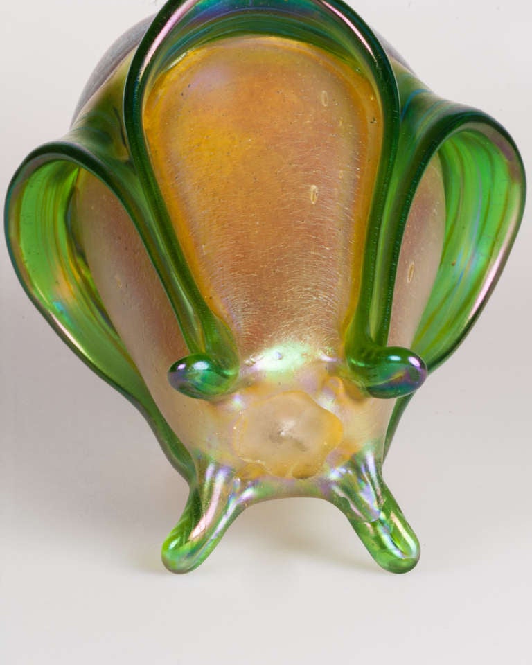 Loetz Vase Perfect Iridescent Finish Floral Shape Ca. 1915 1