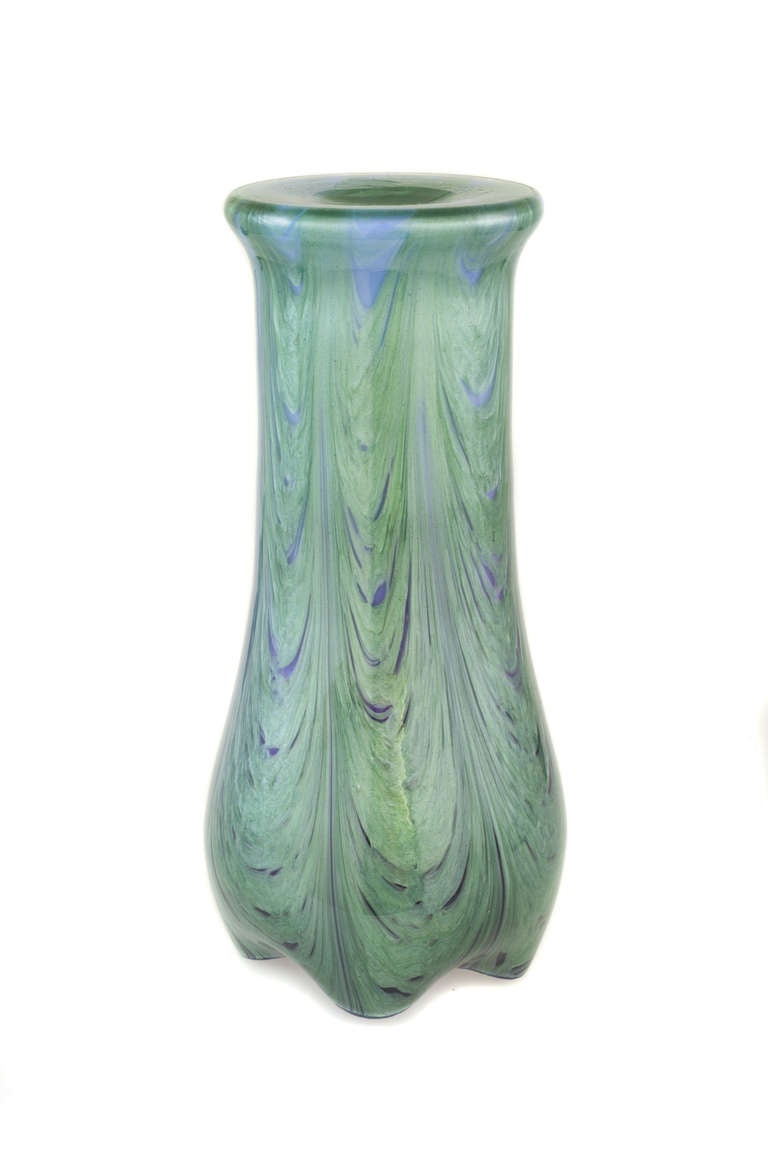 Art Nouveau Loetz Vase Carrageen „Blau Email mit pensée, “ circa 1905