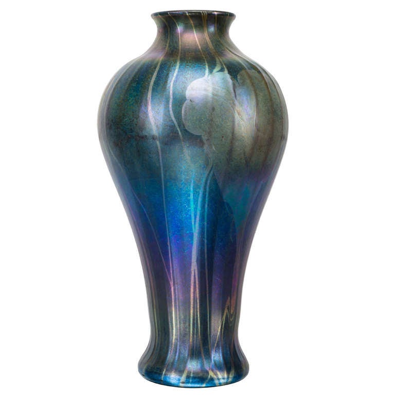 Monumental Tiffany Favrile Decorated Art Glass Vase ca. 1900 For Sale at 1stdibs