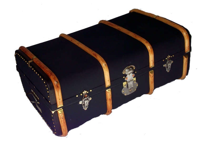 Vintage Swedish Outer Ribbed Trunk