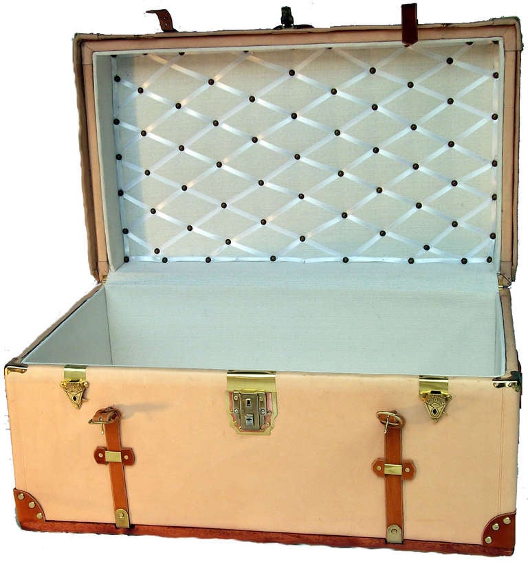 Vintage Cabin Trunk in Veg Tan Leather