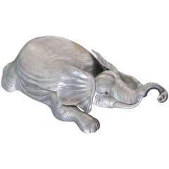 Large Arthur Court Elephant Server