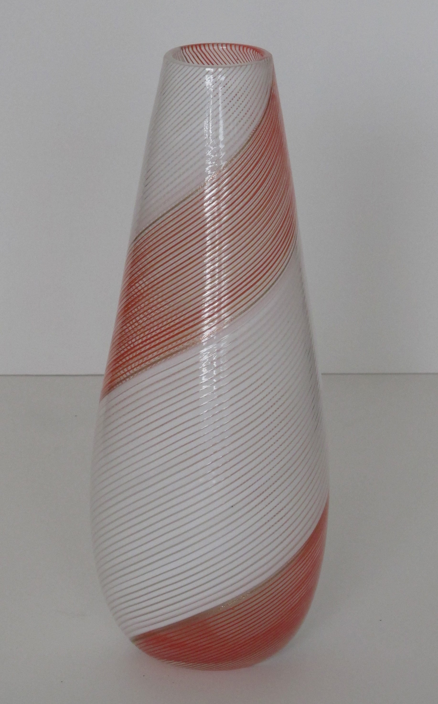 Large Dino Martens Mezza Filligrana Vase