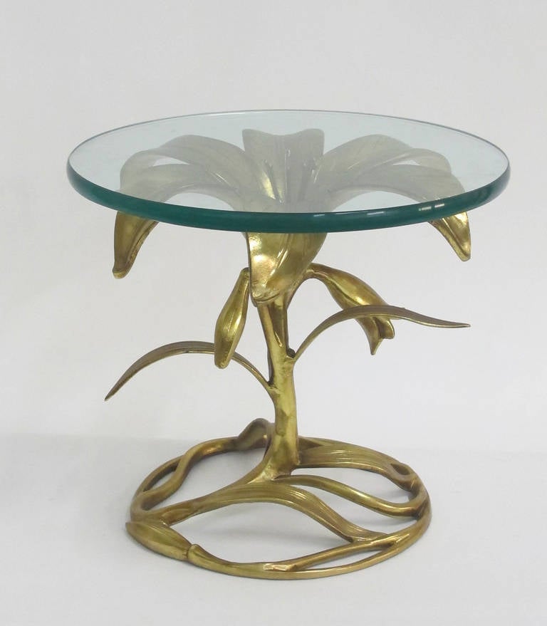 American Arthur Court Flower Petal Side Table