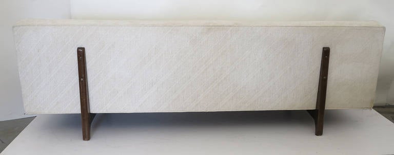 Rare Model 5125 Floating Sofa by Edward Wormley for Dunbar In Good Condition In West Palm Beach, FL