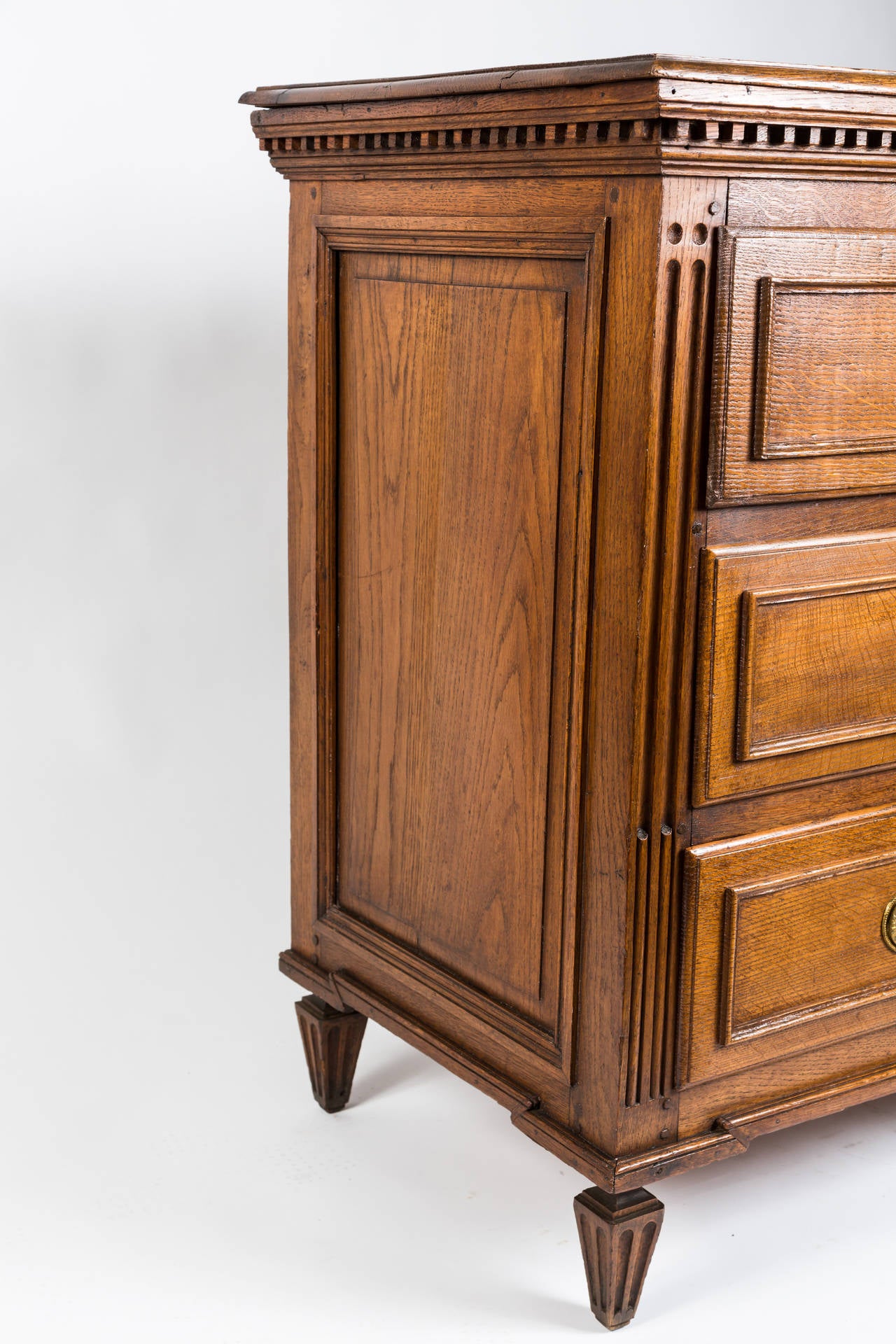 18th Century French Louis XVI Dresser in Solid Oak at 1stDibs