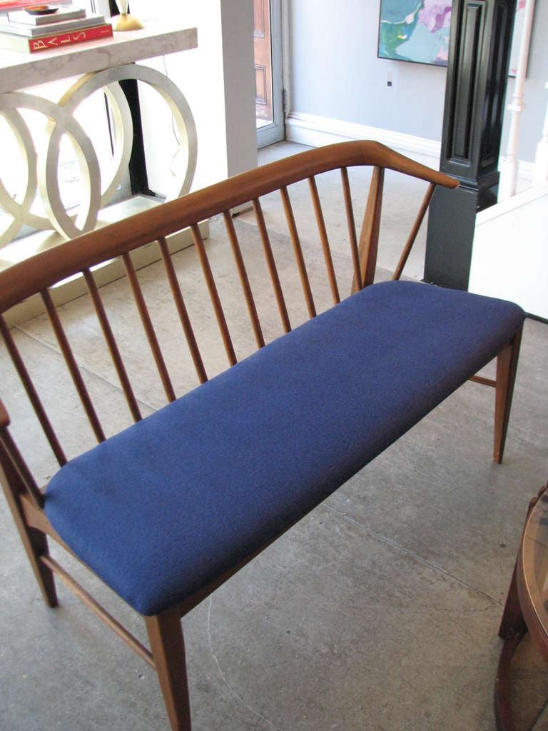 Danish Modern Walnut Deacons Bench In Excellent Condition In Washington, DC