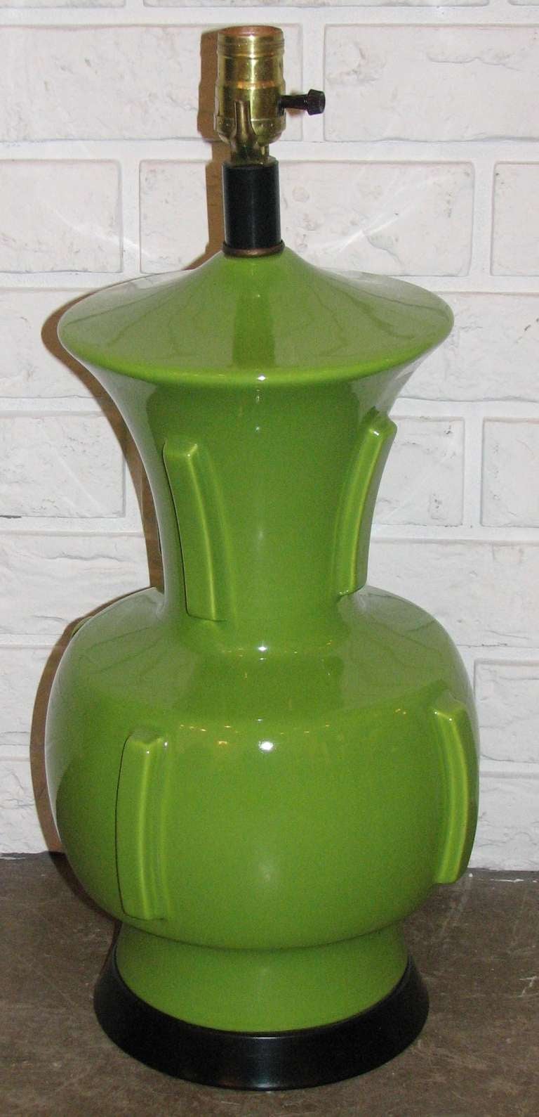 Vibrant Green Asian Style Pottery Lamp
