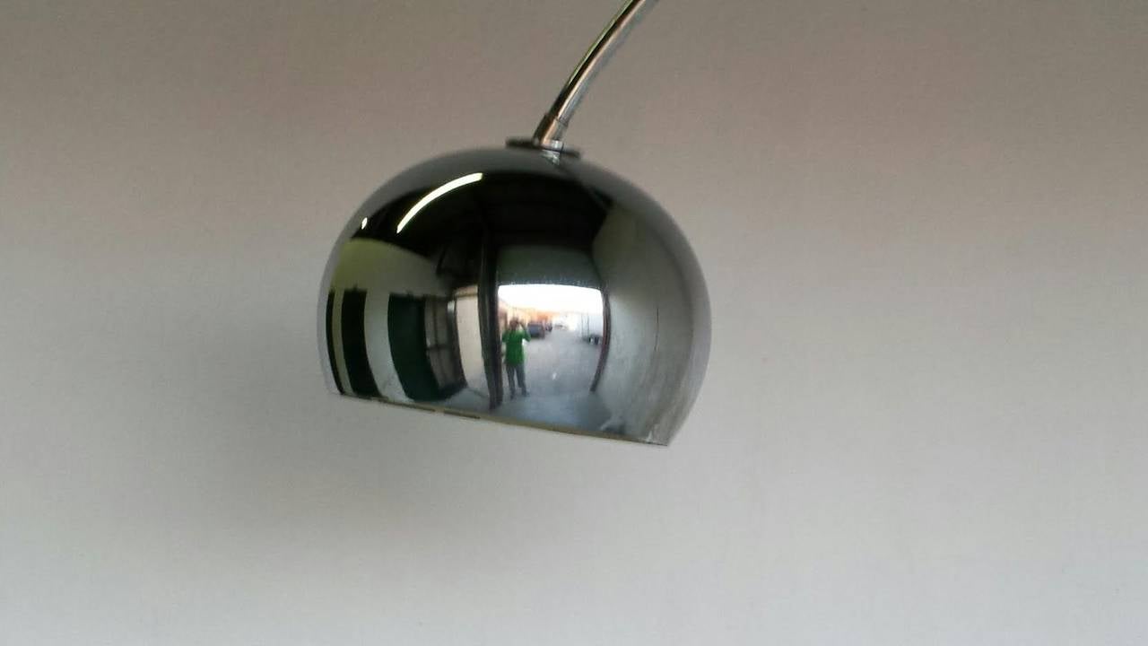 Mid-Century Modern Floor Lamp, Mid-Century Italian Arc Lamp in Harvey Guzzini Style For Sale