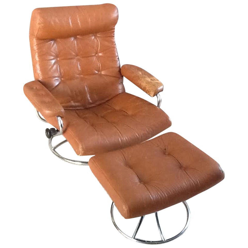 Mid Century Brown Leather Lounge Chair and Ottoman