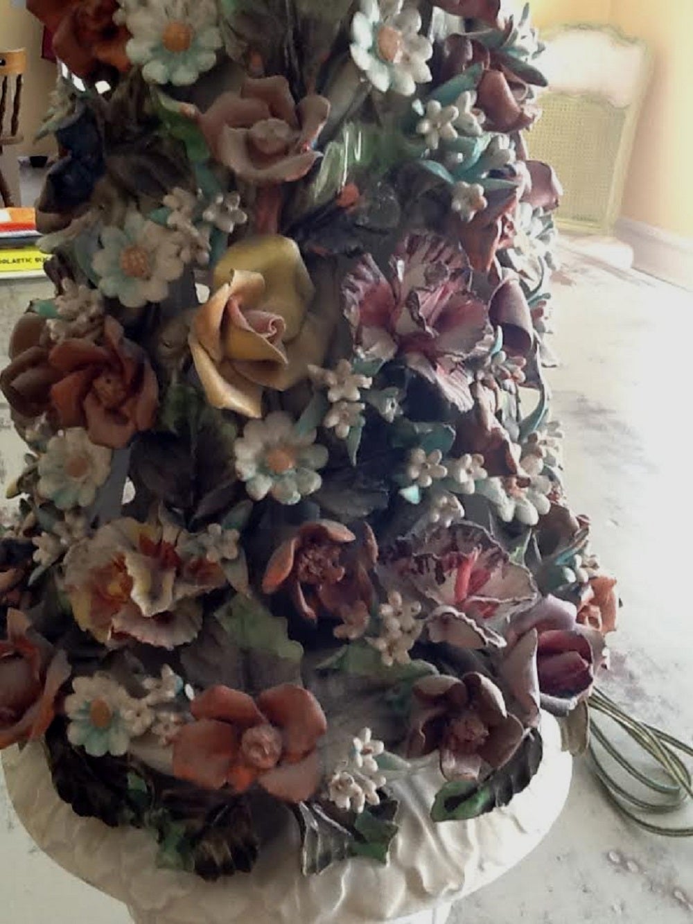 Table Lamp, Large Italian Rococo Capodimont Style Porcelain Flower Table Lamp