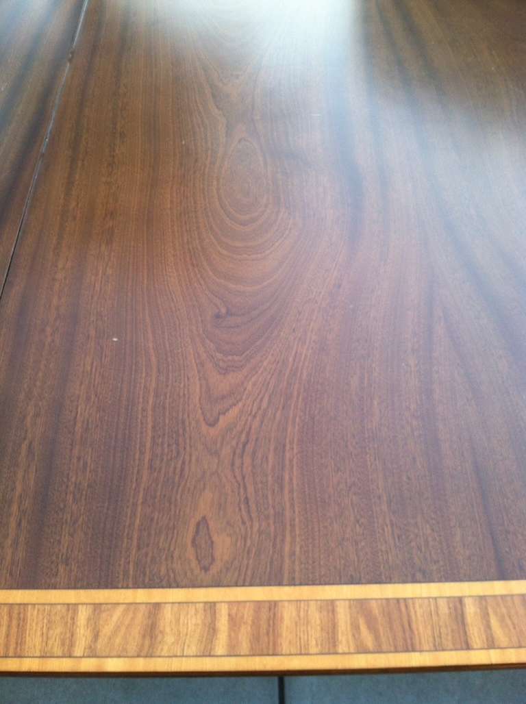 Dining Table, Massive English Regency Style Table In Good Condition For Sale In Glendale, CA