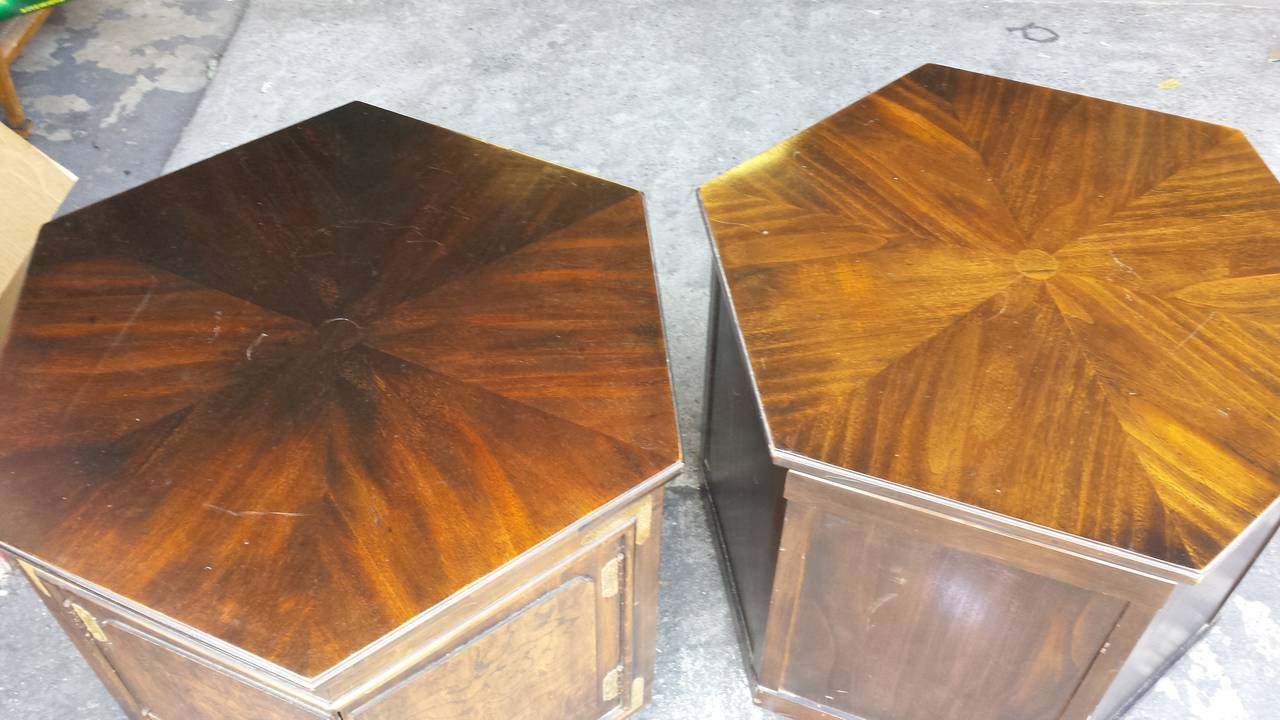 End Tables,  Pair of Mid-Century Monteverdi Style Side Tables Burl Wood In Excellent Condition For Sale In Glendale, CA