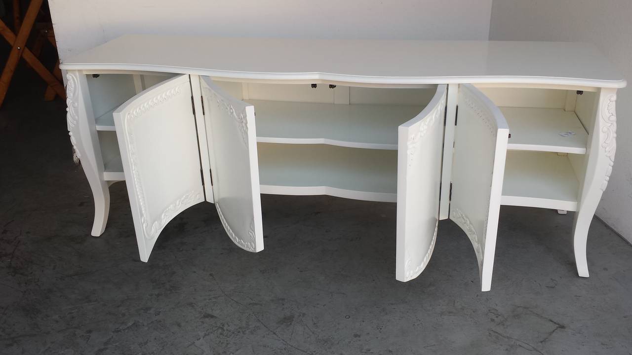 French Buffet, French Provincial Farmhouse Style White Buffet or Sideboar For Sale 2