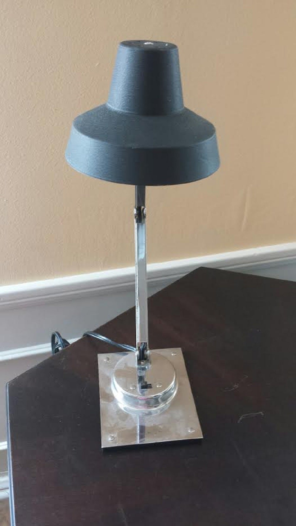 Mid Century Modern desk or table lamp by Tensor. In original condition.