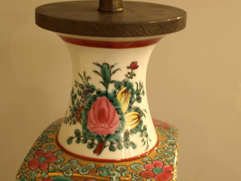 Unknown Table lamps, Pair of Chinese Porcelain Painted Lamps For Sale