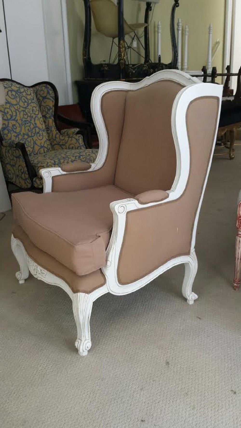 Pair French Louis XV Style Armchairs In Excellent Condition In Glendale, CA